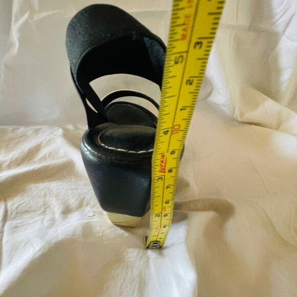 Rita C Vera Pelle Italian Two Toned Wedge Sandal Size 6 (Eur 37) - Picture 9 of 10